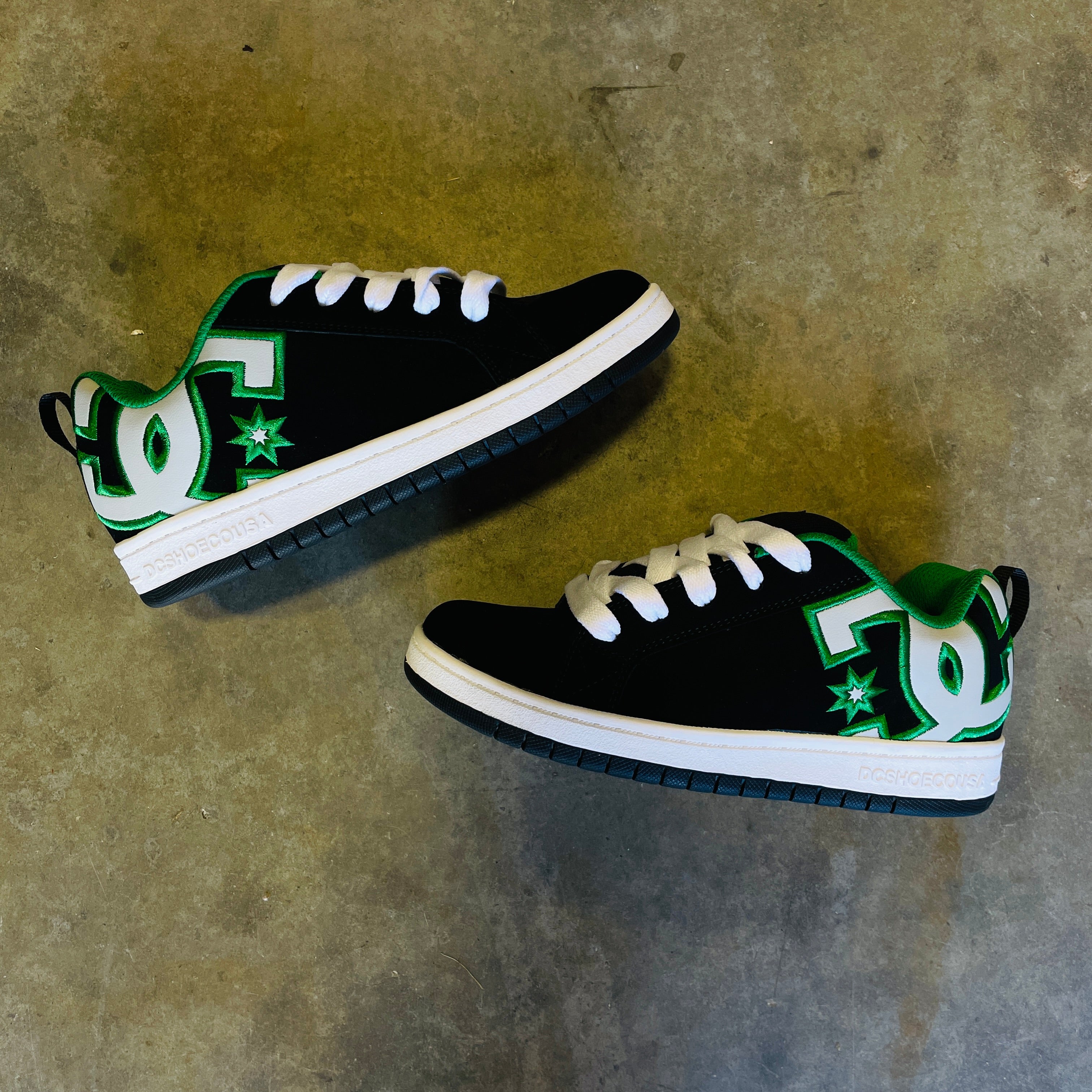 DC Court Graffik Skater shoes