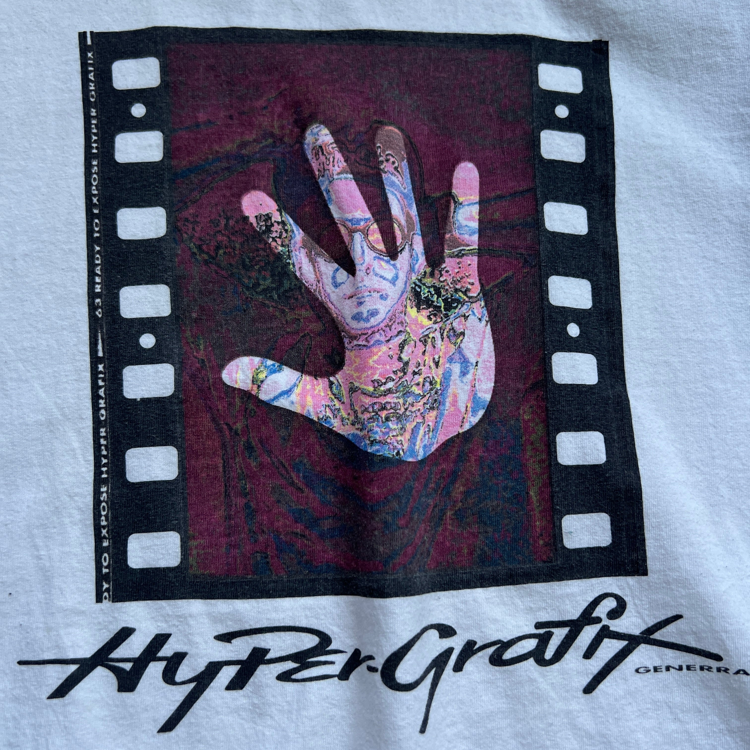 Hyper-Grafix T-Shirt Size L
