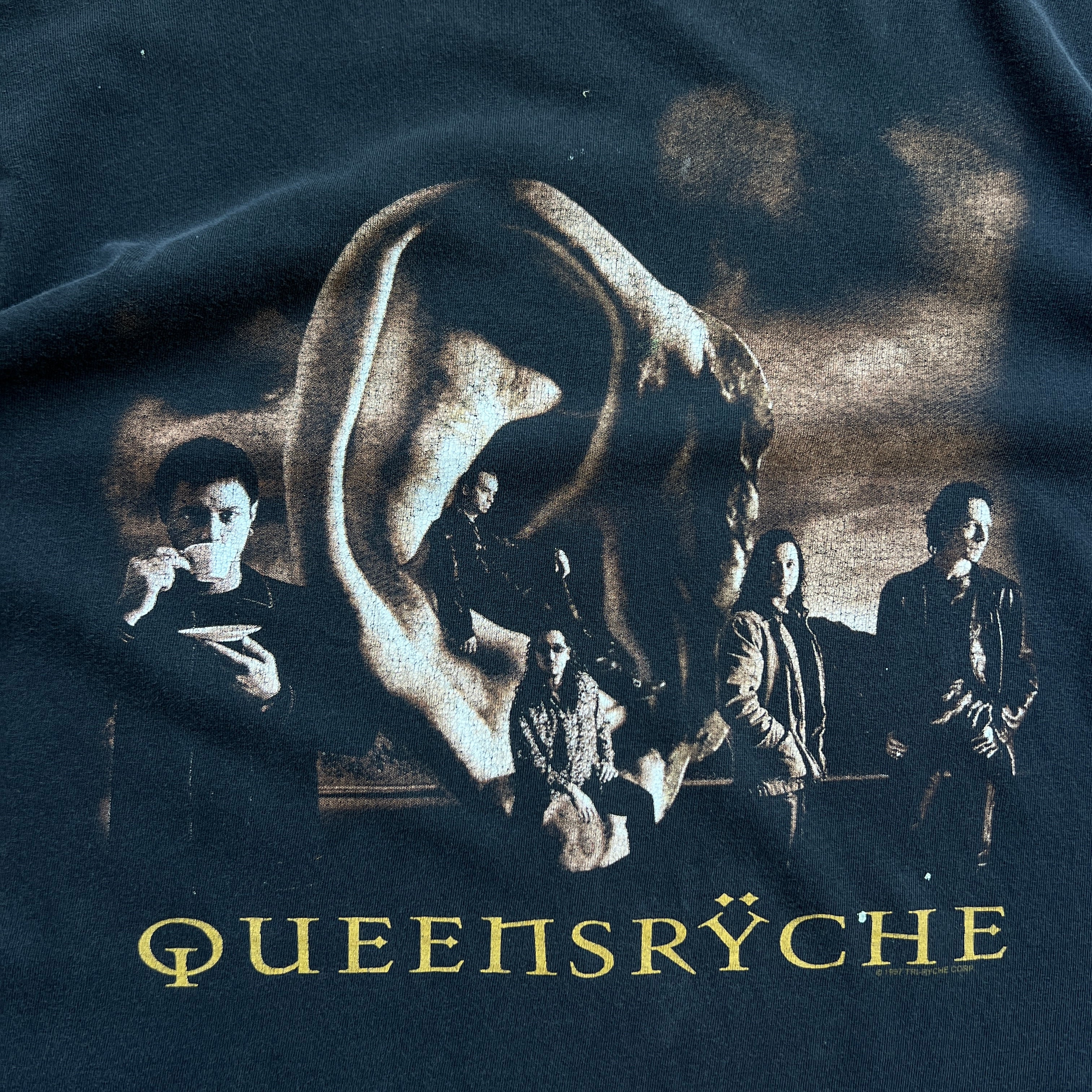 1997 Queensryche World Tour T-Shirt Size XL
