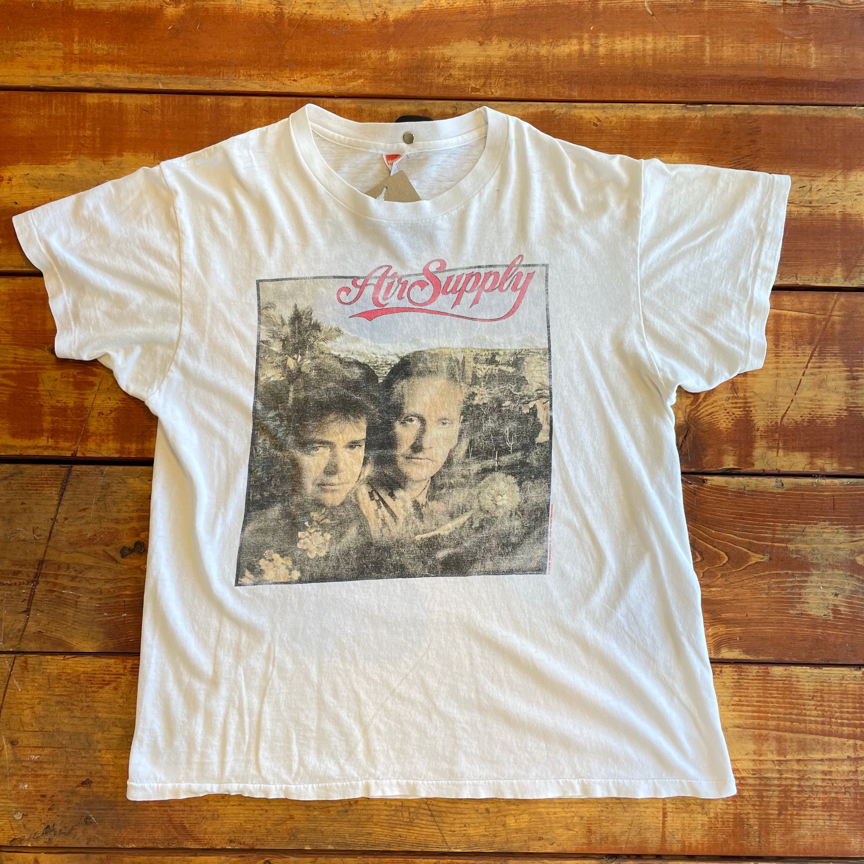 Vintage Air Supply Tee. Size XL Tee FAIF.CA 